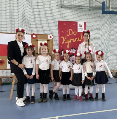 zdjęcie do
														 artykułu: Hymn Polski 