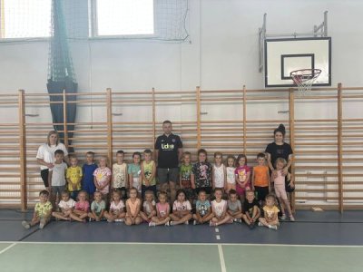 zdjęcie do
														 artykułu: Lekcja Wychowania Fizycznego 